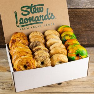 Image post by @stewleonards on Instagram