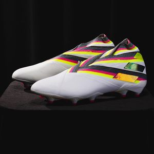 Image post by @soccerdotcom on Instagram