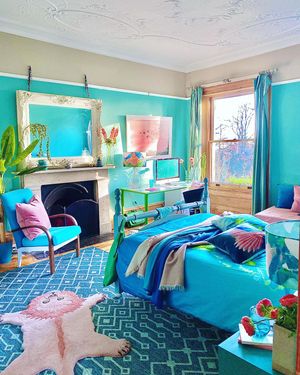 Image post by @annalysejacobs on Instagram