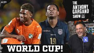 Video post by @phly_sports on YouTube