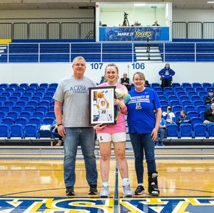 Image post by @nanookswbb on Instagram