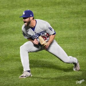 Image post by @redturn2 on Twitter