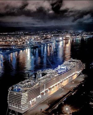 Image post by @theworldofcruiseships on Instagram