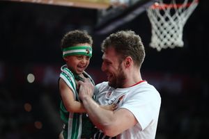 Image post by @olympiacosbc on Instagram