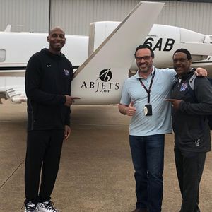 Image post by @iam1cent on Instagram