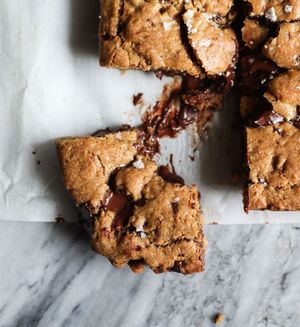 Image post by @displacedhousewife on Instagram