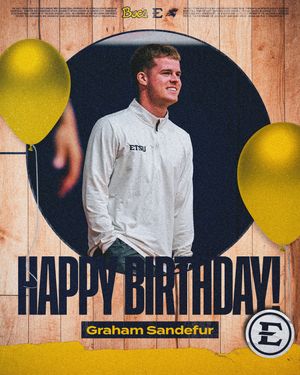 Image post by @etsumensbasketball on Instagram