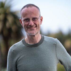 Image post by @cziscience on Twitter