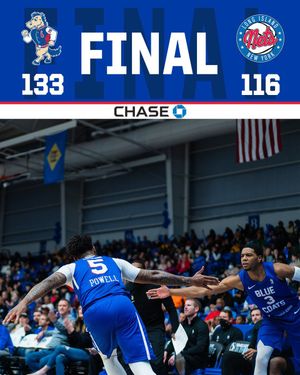 Image post by @blue_coats on Twitter