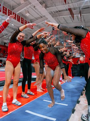 Image post by @wolfpackgymnastics on Instagram