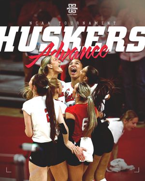 Image post by @HailVarsity on Twitter