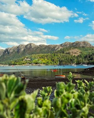 Image post by @visitscotland on Instagram