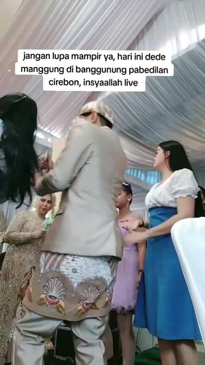 Video post by @da7april on TikTok