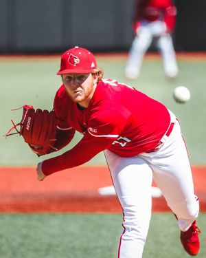 Image post by @LouisvilleBSB on Twitter