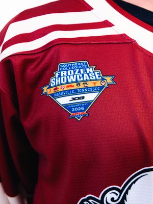 Image post by @razorbackhockeyclub on Instagram