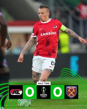 Image post by @azalkmaar on Instagram