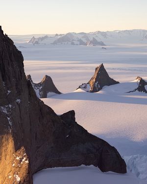 Image post by @white.desert.antarctica on Instagram