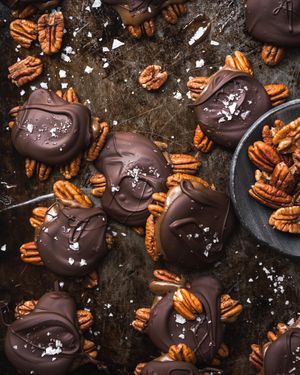 Image post by @crowded_kitchen on Instagram