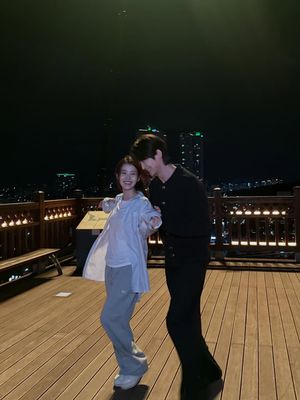 Image post by @ellemenhk on Instagram