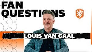 Video post by @OnsOranje on YouTube