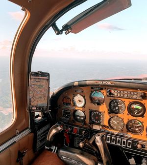 Image post by @foreflight on Instagram