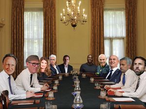 Image post by @warnockofficial on Twitter