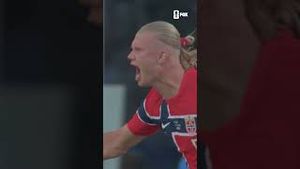 Video post by @FOX Soccer on YouTube