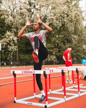 Image post by @NUTrackandField on Twitter