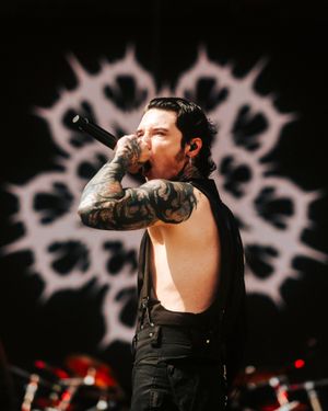 Image post by @rocksound on Instagram