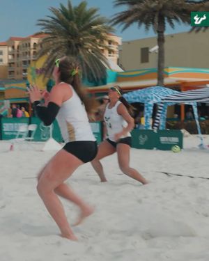 Image post by @usfbeachvb on Instagram