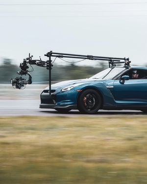 Image post by @motocrane_team on Instagram