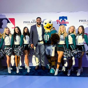 Image post by @eaglescheer on Instagram
