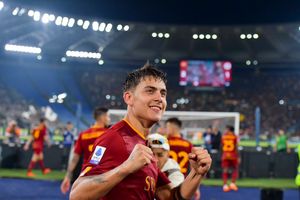 Image post by @ASRomaEN on Twitter