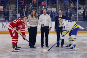 Image post by @nanookshockey on Instagram