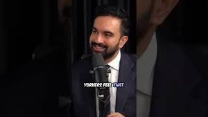 Video post by @talkingredblue on YouTube