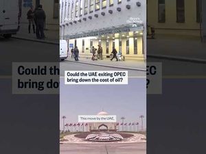 Video post by @heresthescoop on YouTube