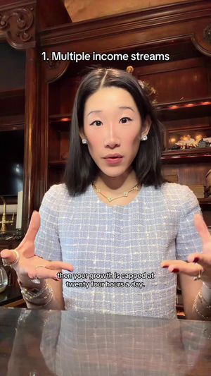 Video post by @beccaxbloom on TikTok