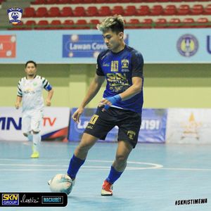 Image post by @sknfckebumen on Instagram