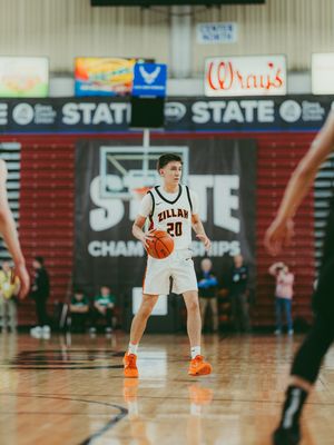 Image post by @nevaehx03 on Instagram