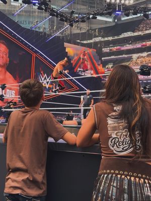 Image post by @themickiejames on Instagram