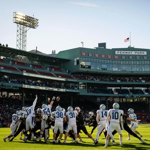 Image post by @fenwaypark on Instagram