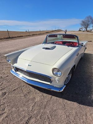 Image post by @barrett_jackson on Instagram