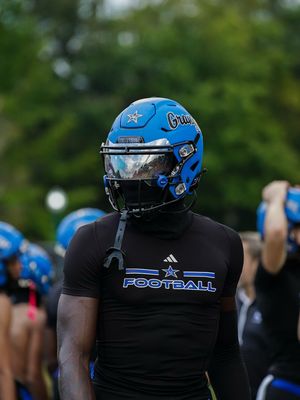 Image post by @shotbymonii on Instagram