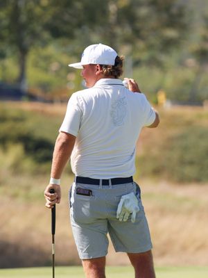 Image post by @gatorsmgolf on Instagram