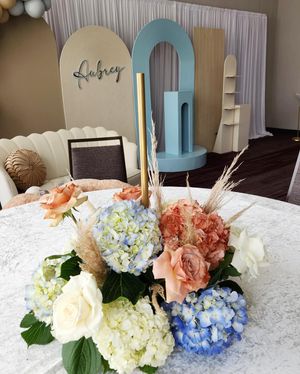 Image post by @flowergardenatl on Instagram