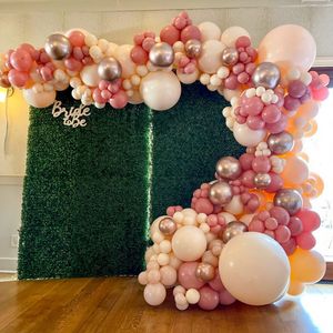 Image post by @balloons_by_victoria_dz on Instagram