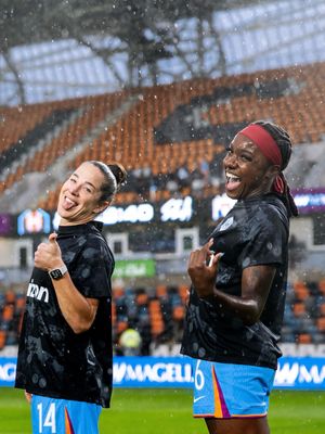 Image post by @houstondash on Instagram