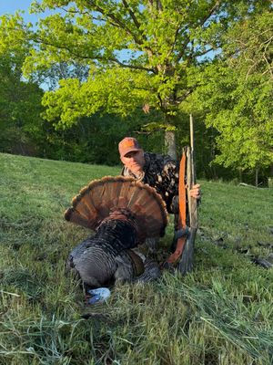 Image post by @drakewhitestomp on Instagram
