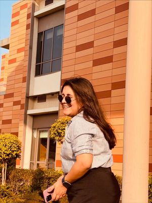 Image post by @simran__dhameja on Instagram