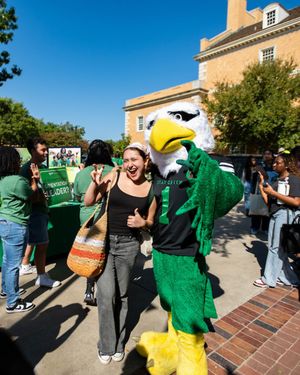 Image post by @unt on Instagram